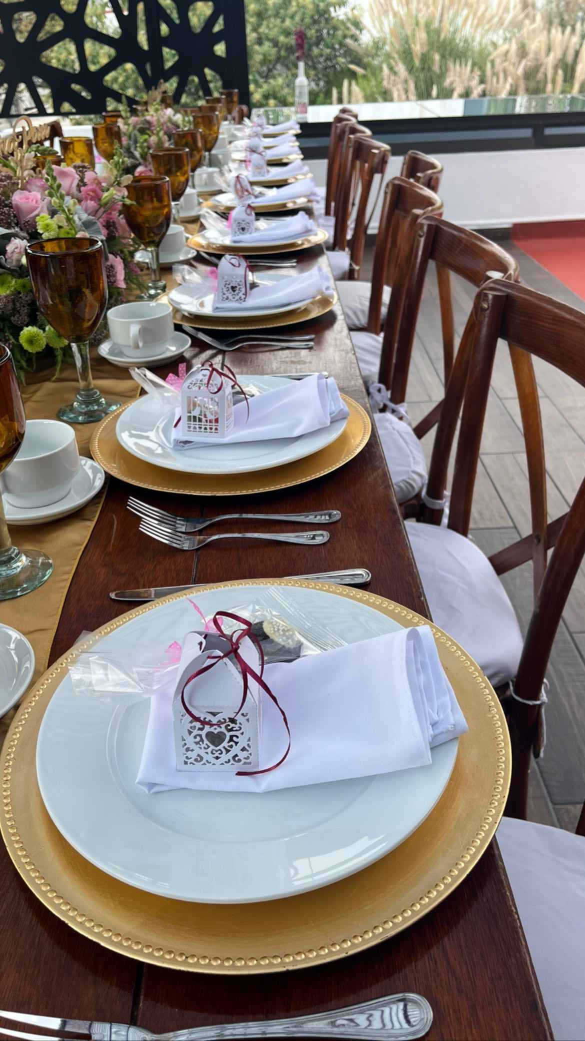 Montaje de mesa para una celebración